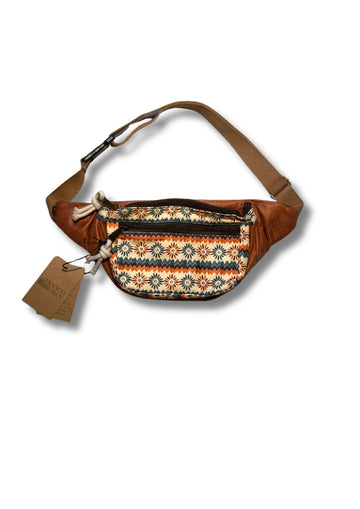 Free Spirit Bel Çantaları