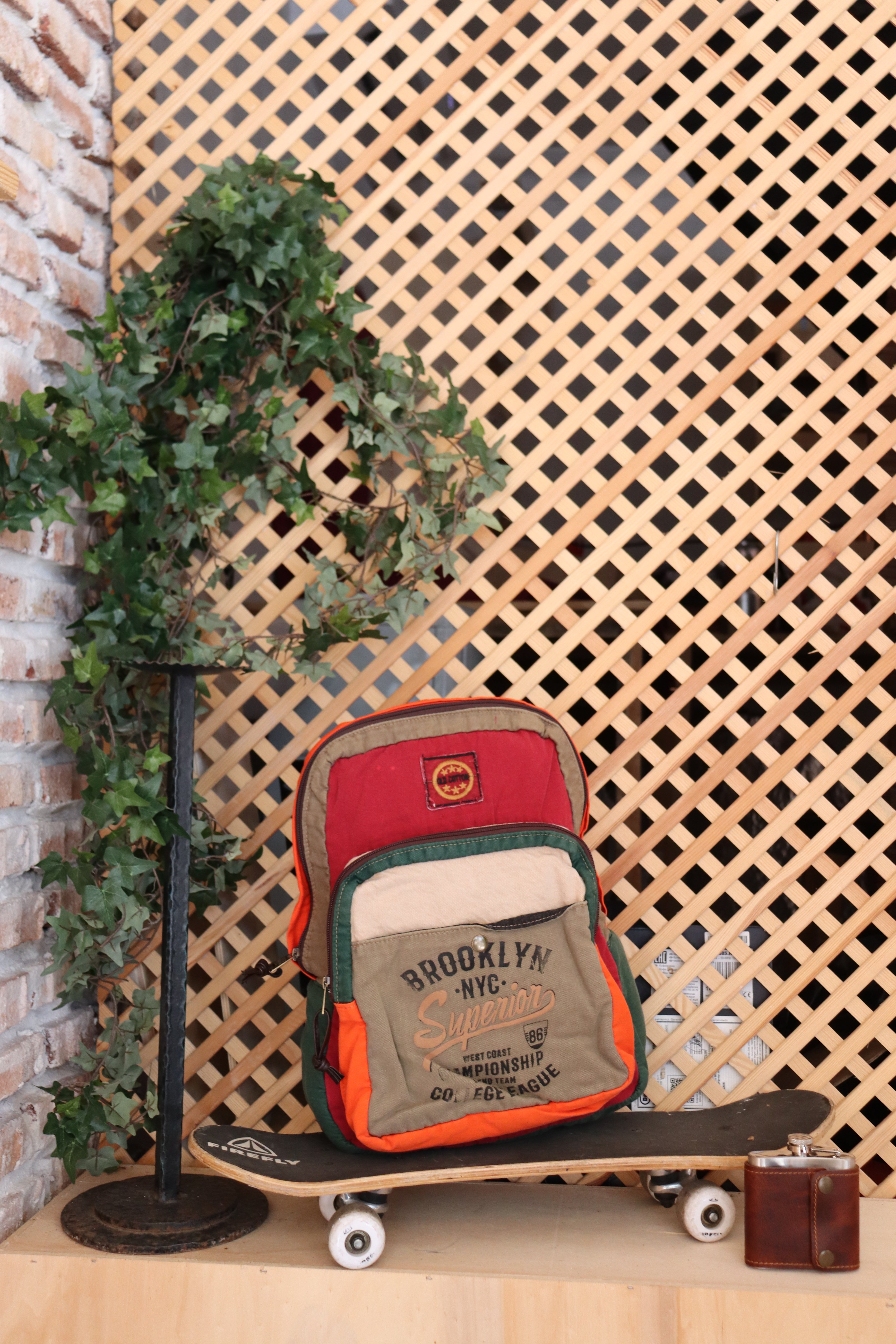 Brooklyn NYC Renkli Sırt Çantası – Spor & Günlük Kullanım